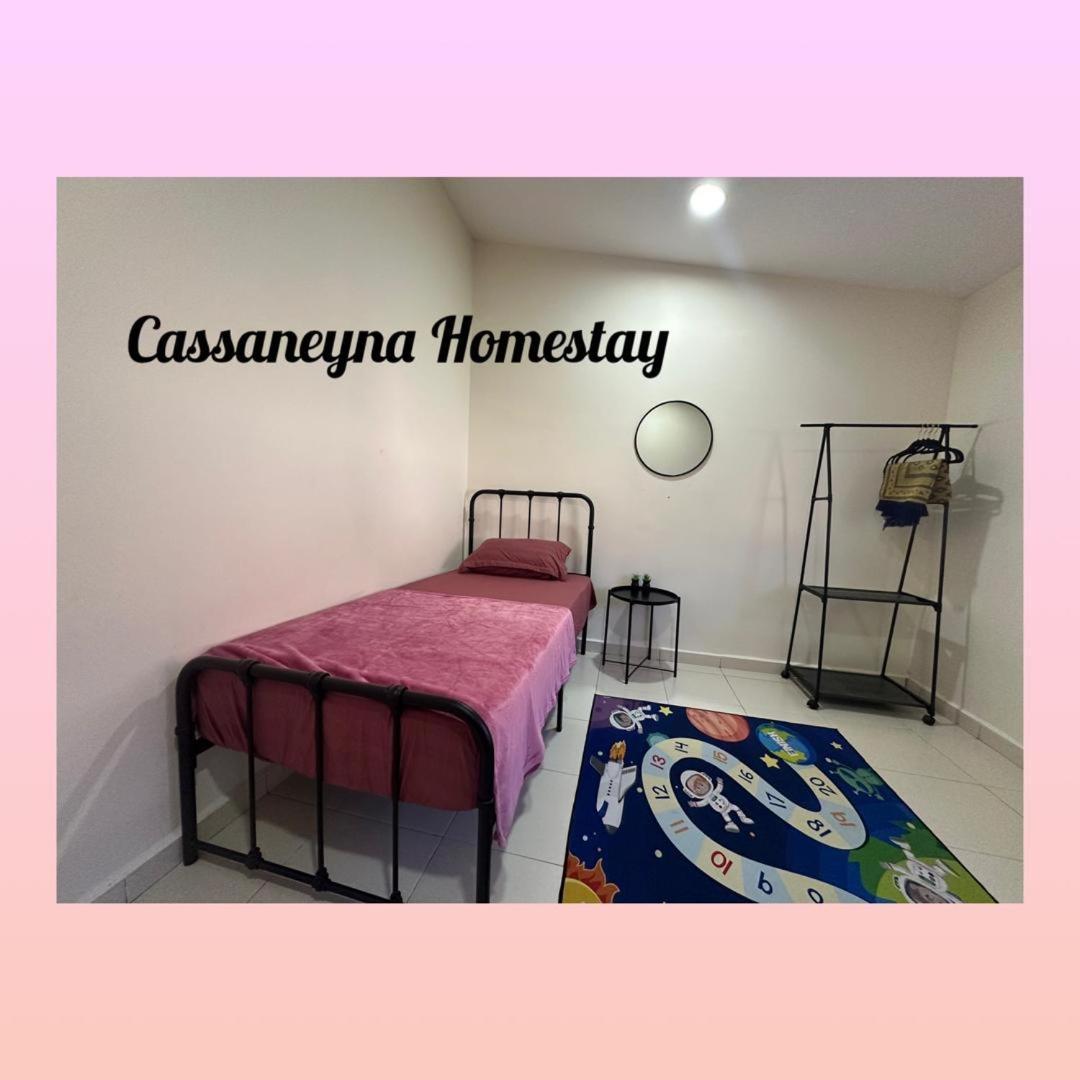 Cassaneyna Homestay Kuantan Exterior foto